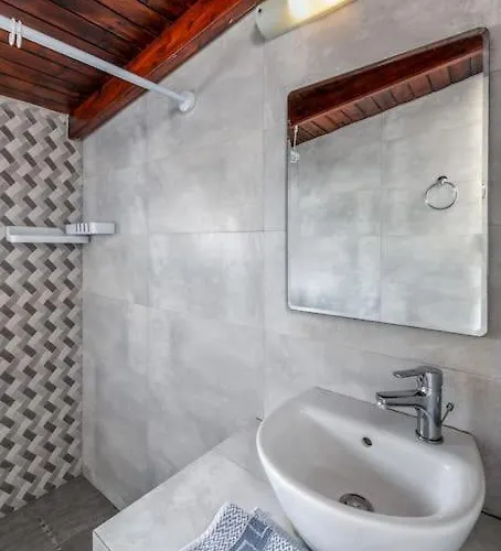 Cavo Prima Kiotari 펜션